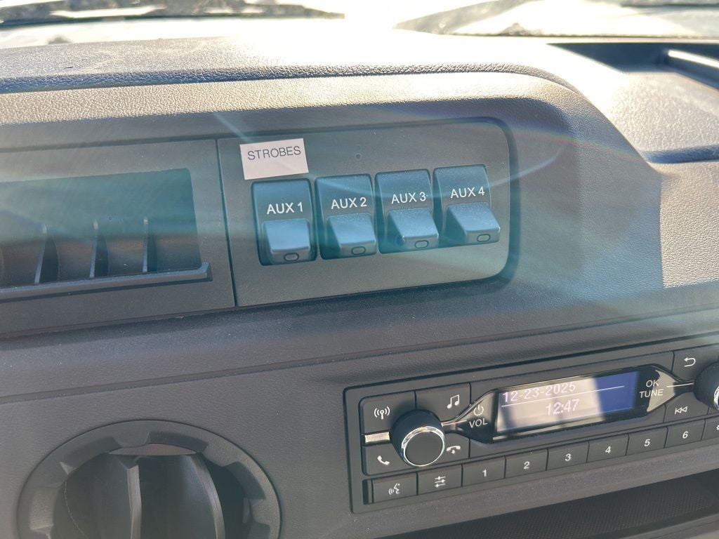 2026 Ford E-350SD Base Cutaway