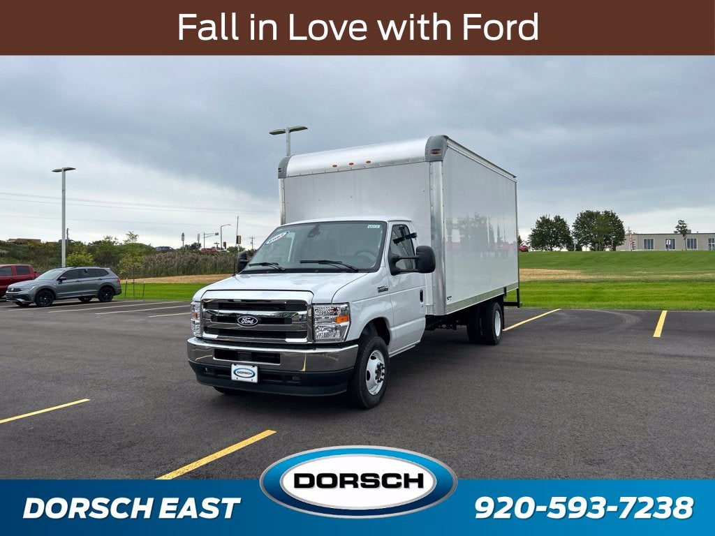 2027 Ford E-450SD Base