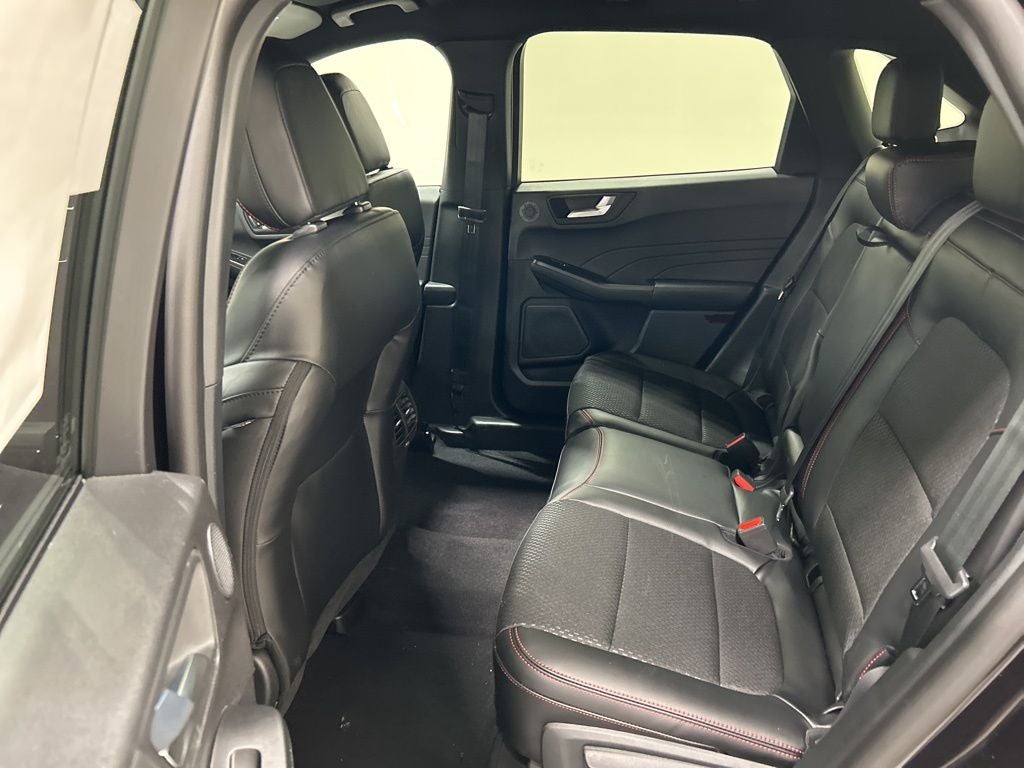 2026 Ford Escape Hybrid ST-Line Select