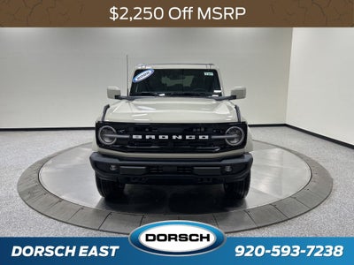 2026 Ford Bronco Outer Banks