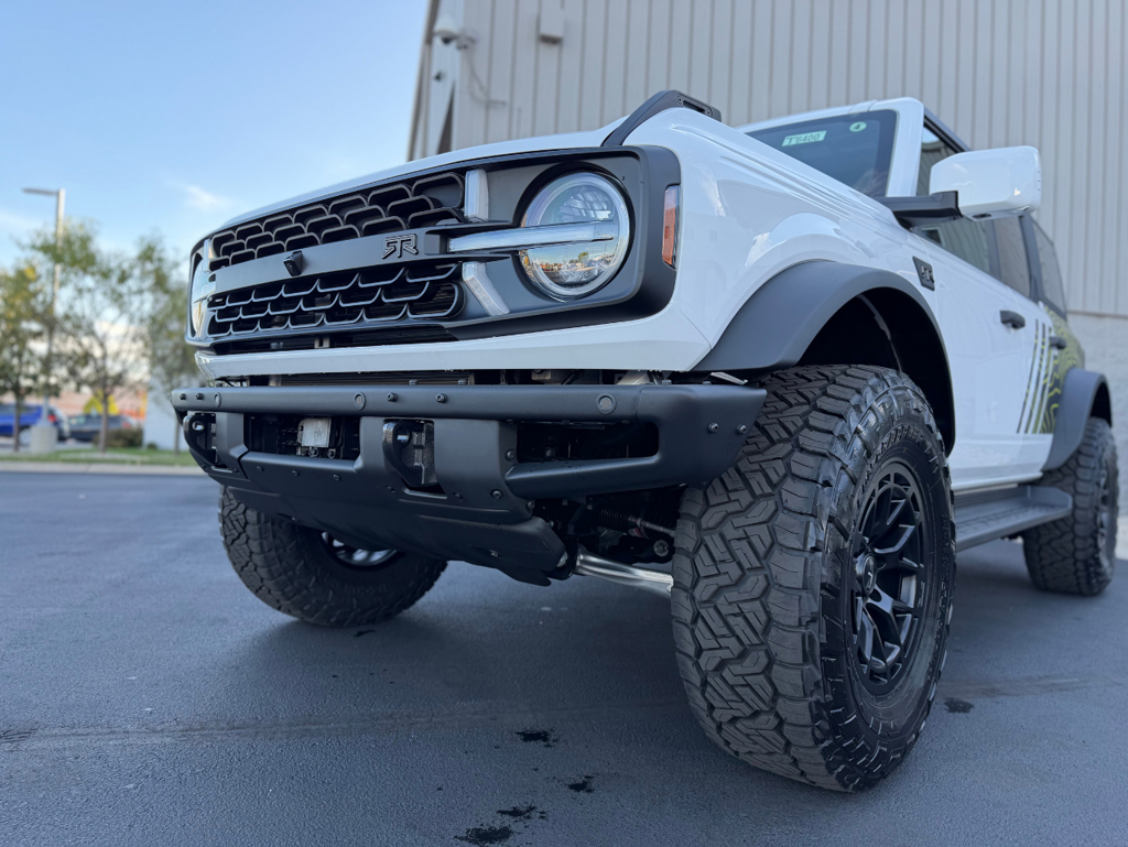 2026 Ford Bronco RTR Outer Banks