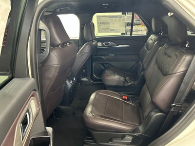2027 Ford Explorer Platinum