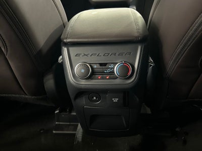 2027 Ford Explorer Platinum