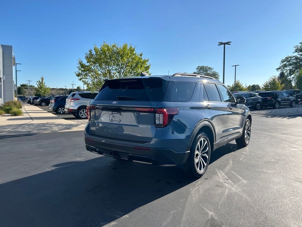 2027 Ford Explorer ST-Line