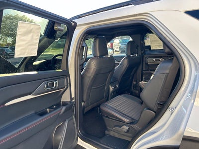 2027 Ford Explorer ST-Line