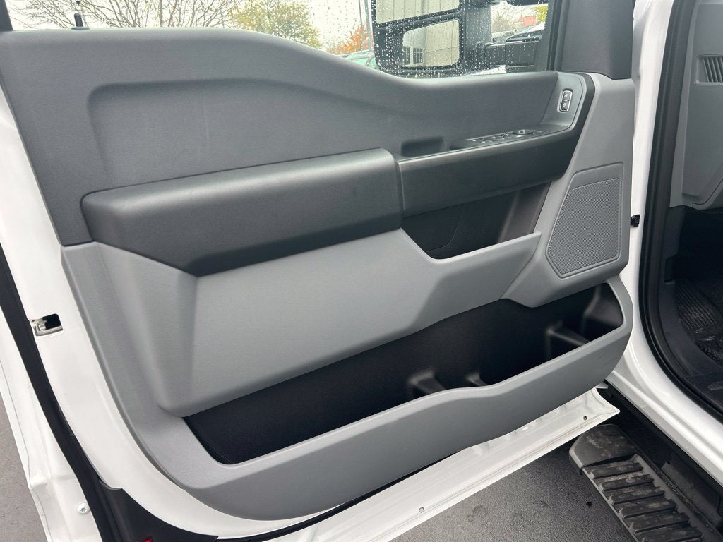 2027 Ford F-250SD XL