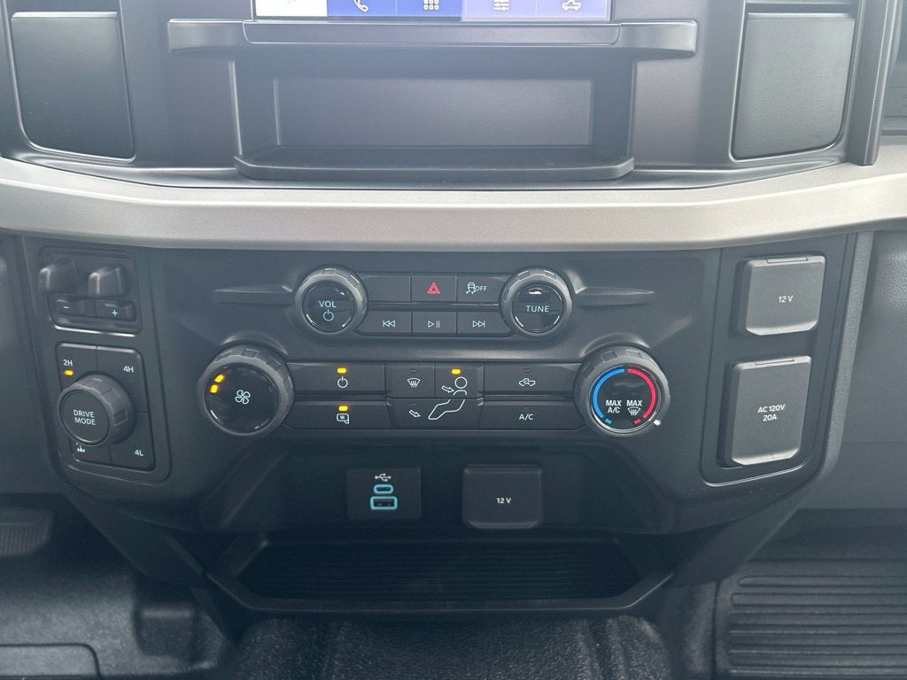 2027 Ford F-250SD XL