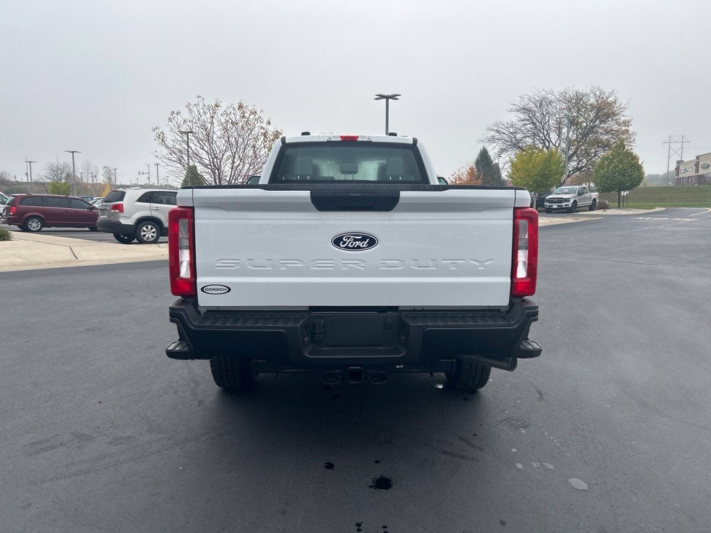 2027 Ford F-250SD XL