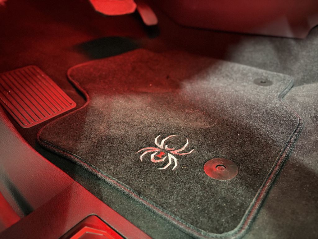 2026 Ford F-250SD Black Widow