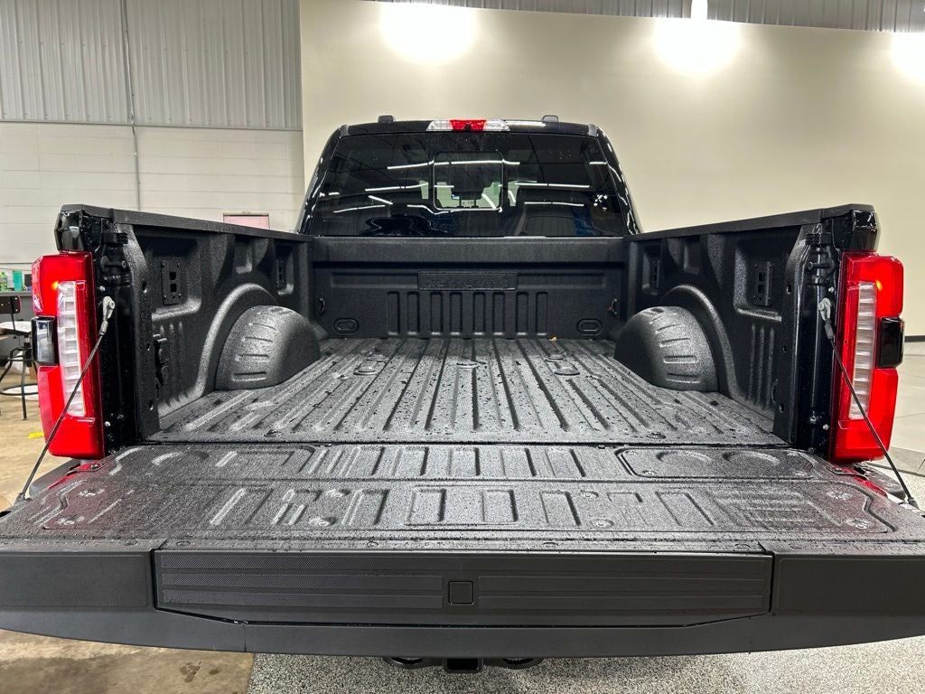 2027 Ford F-250SD XLT