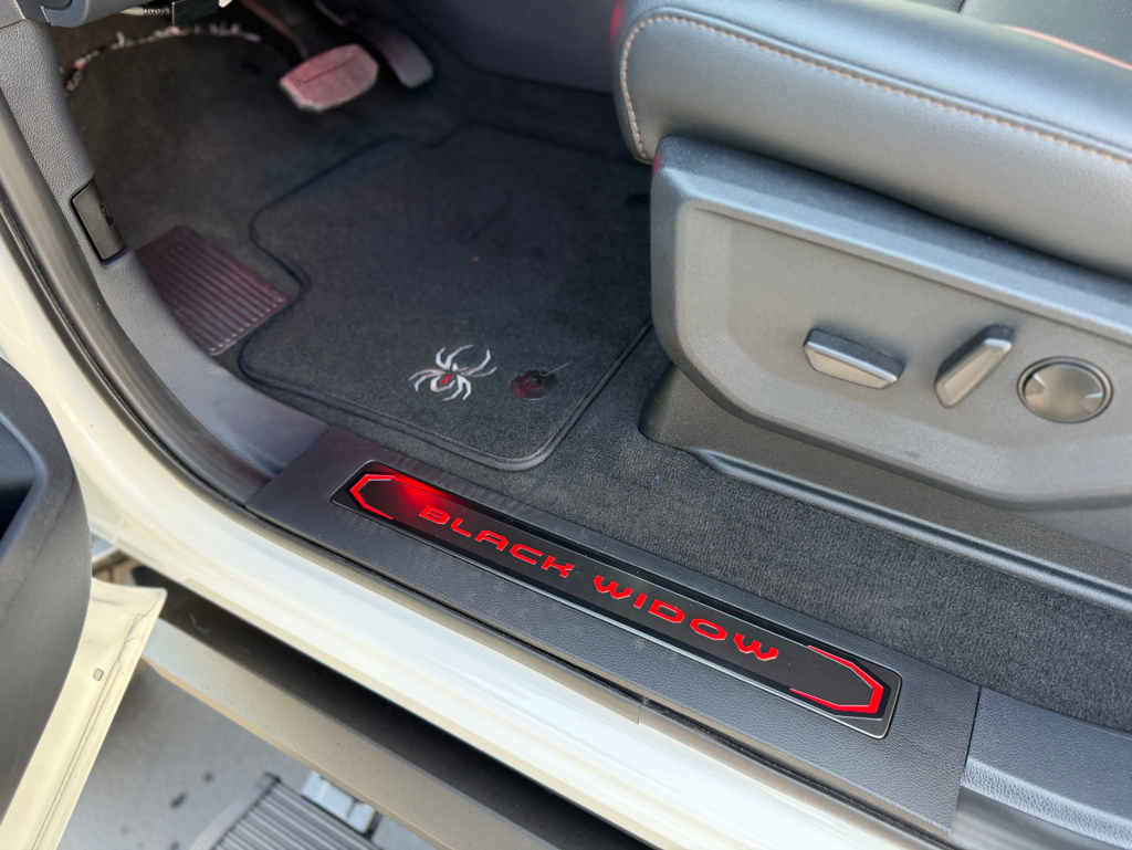 2027 Ford F-250SD Black Widow