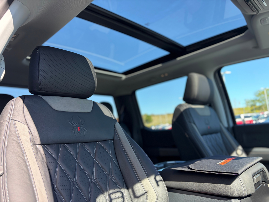 2027 Ford F-250SD Black Widow