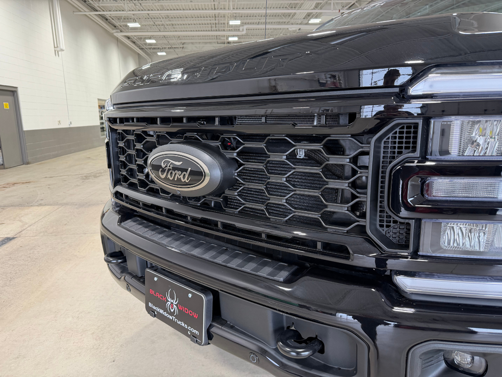 2026 Ford F-250SD Black Widow