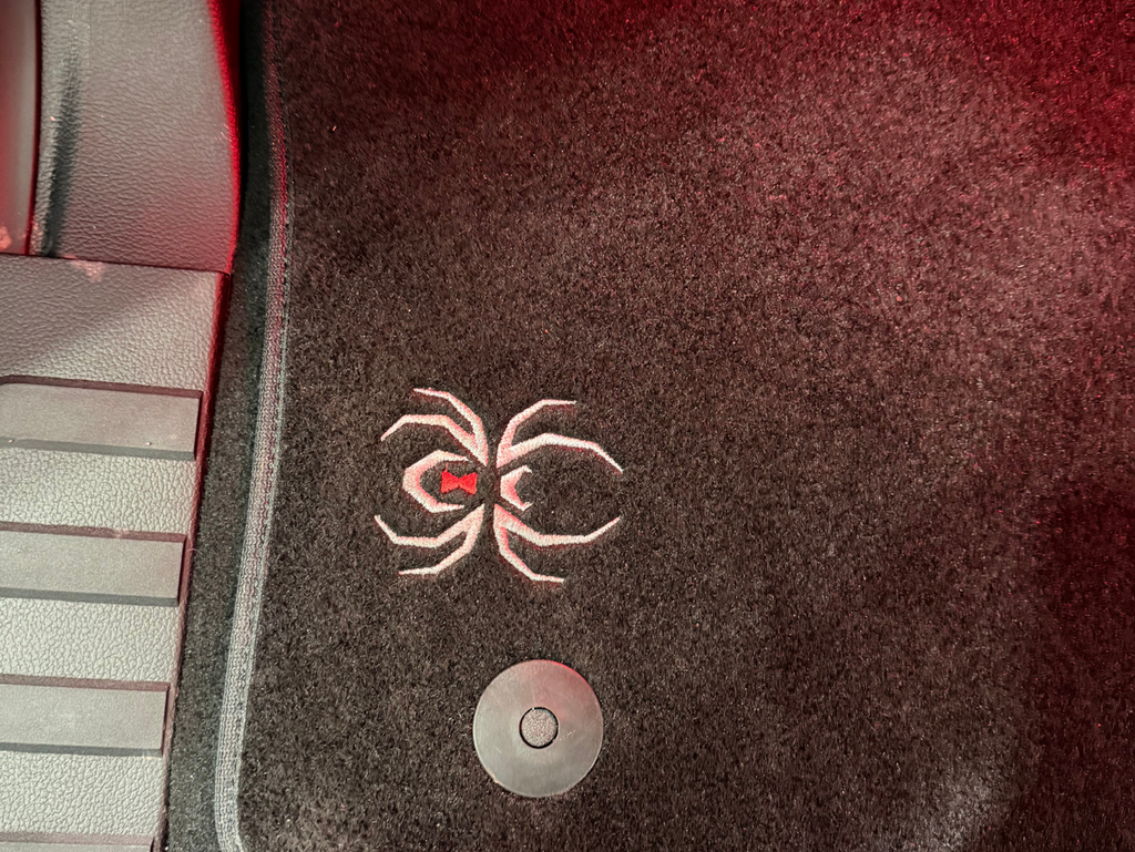 2026 Ford F-250SD Black Widow