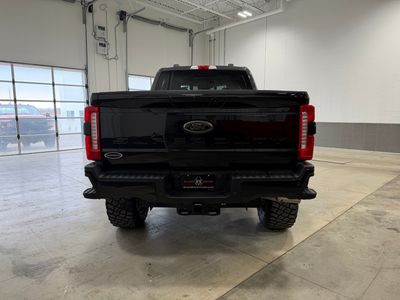 2026 Ford F-250SD Black Widow