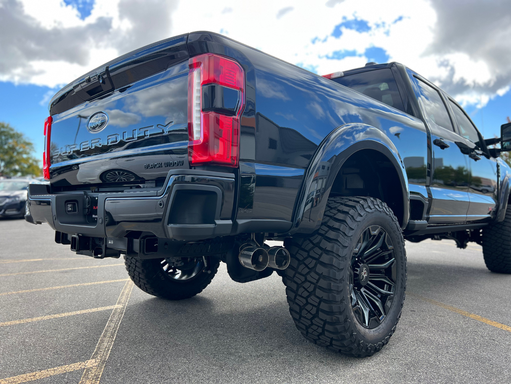 2026 Ford F-250SD Black Widow