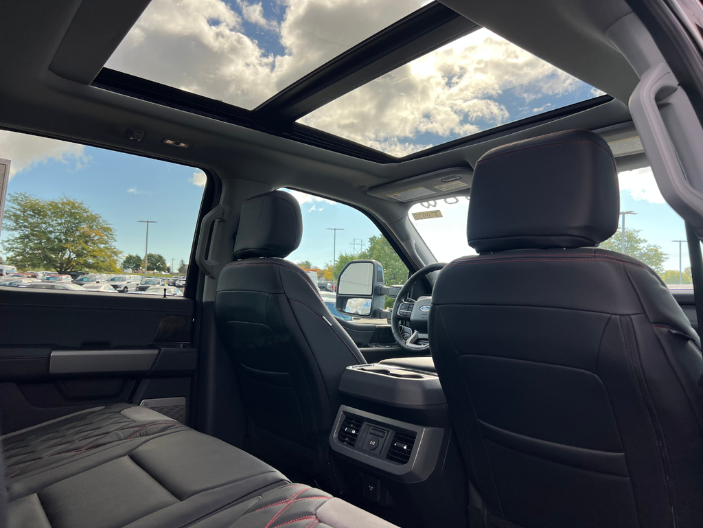 2026 Ford F-250SD Black Widow