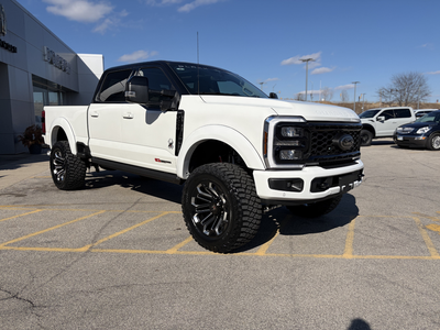 2026 Ford F-250SD Black Widow