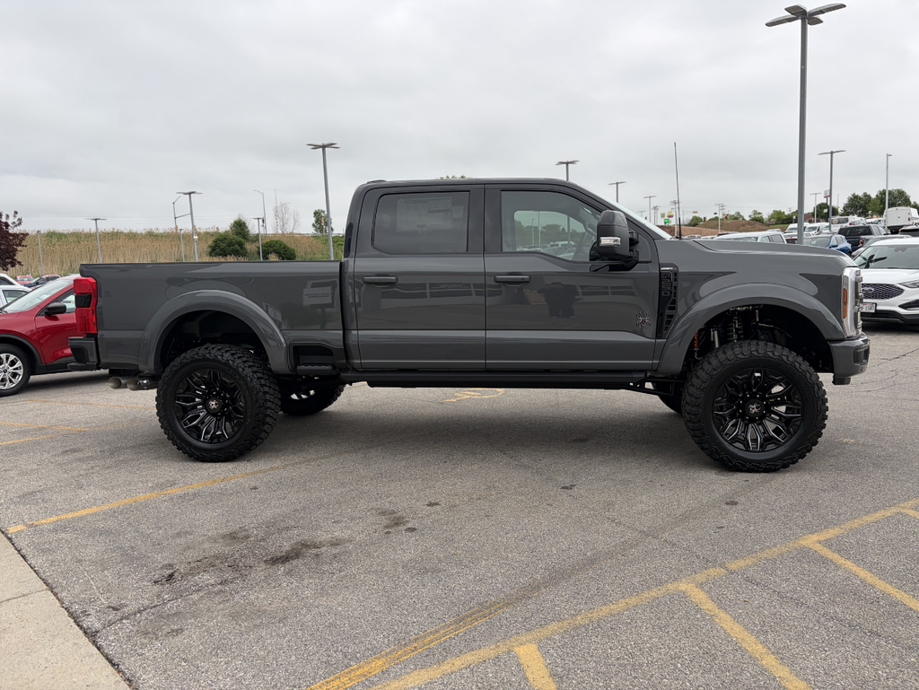 2026 Ford F-250SD Black Widow
