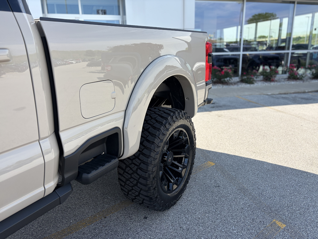 2026 Ford F-250SD Black Widow