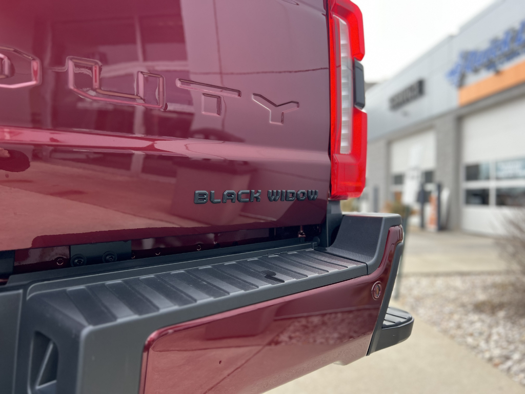 2026 Ford F-250SD Black Widow