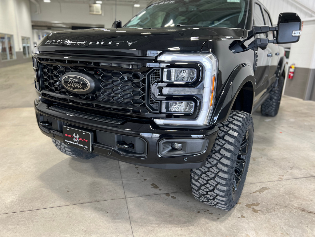 2026 Ford F-250SD Black Widow