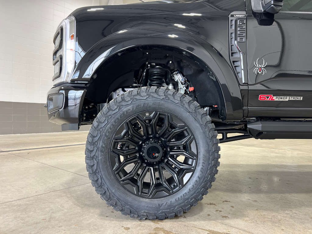 2026 Ford F-250SD Black Widow