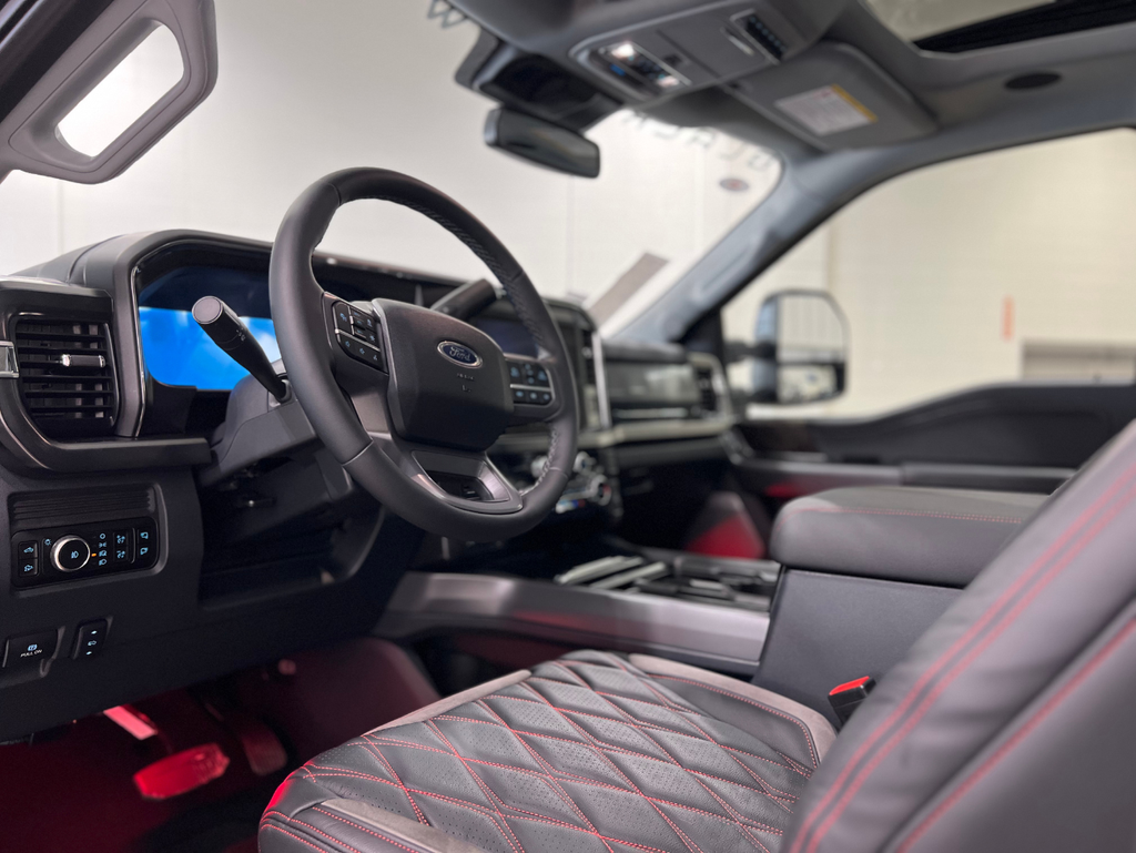 2026 Ford F-250SD Black Widow