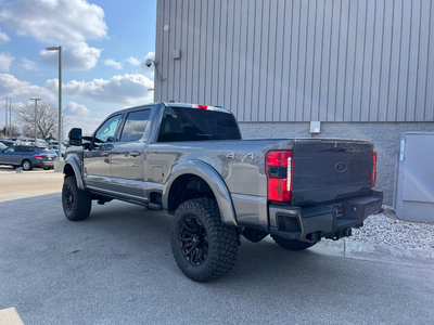 2025 Ford F-250SD Black Widow