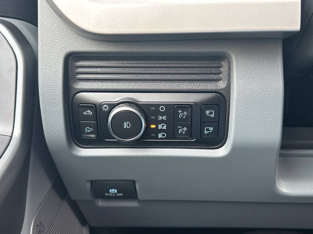 2027 Ford F-250SD XLT