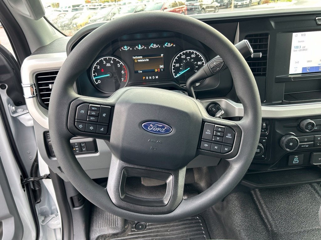 2027 Ford F-350SD XL