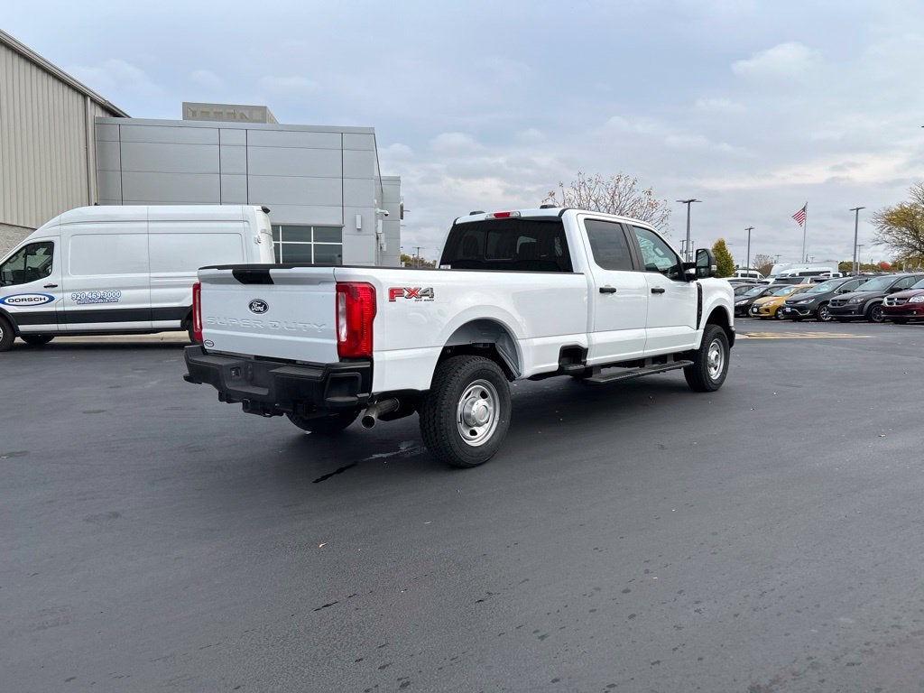 2027 Ford F-350SD XL