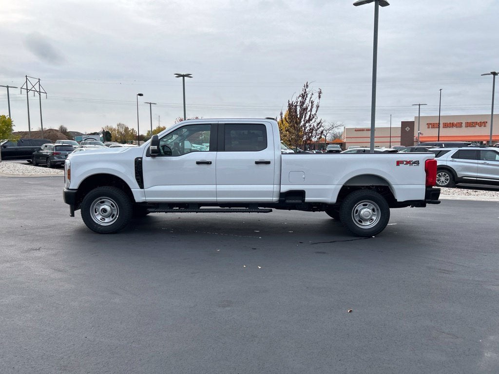 2027 Ford F-350SD XL