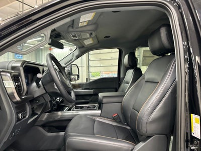 2026 Ford F-350SD Lariat DRW