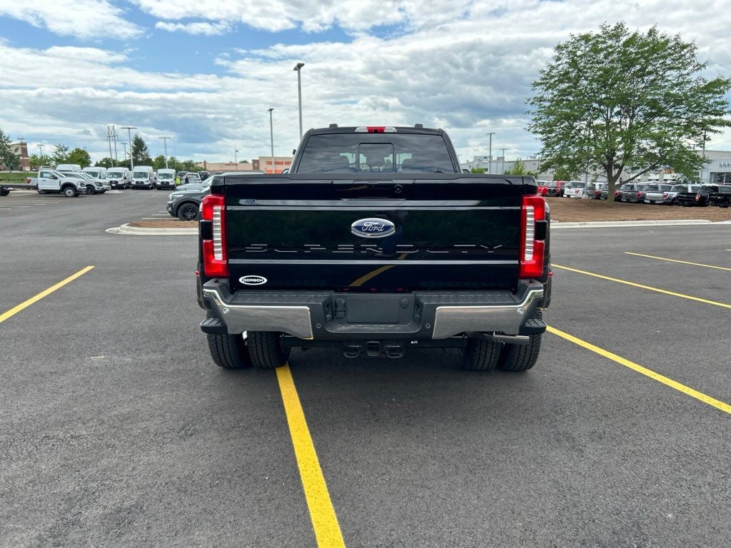 2026 Ford F-350SD Lariat DRW