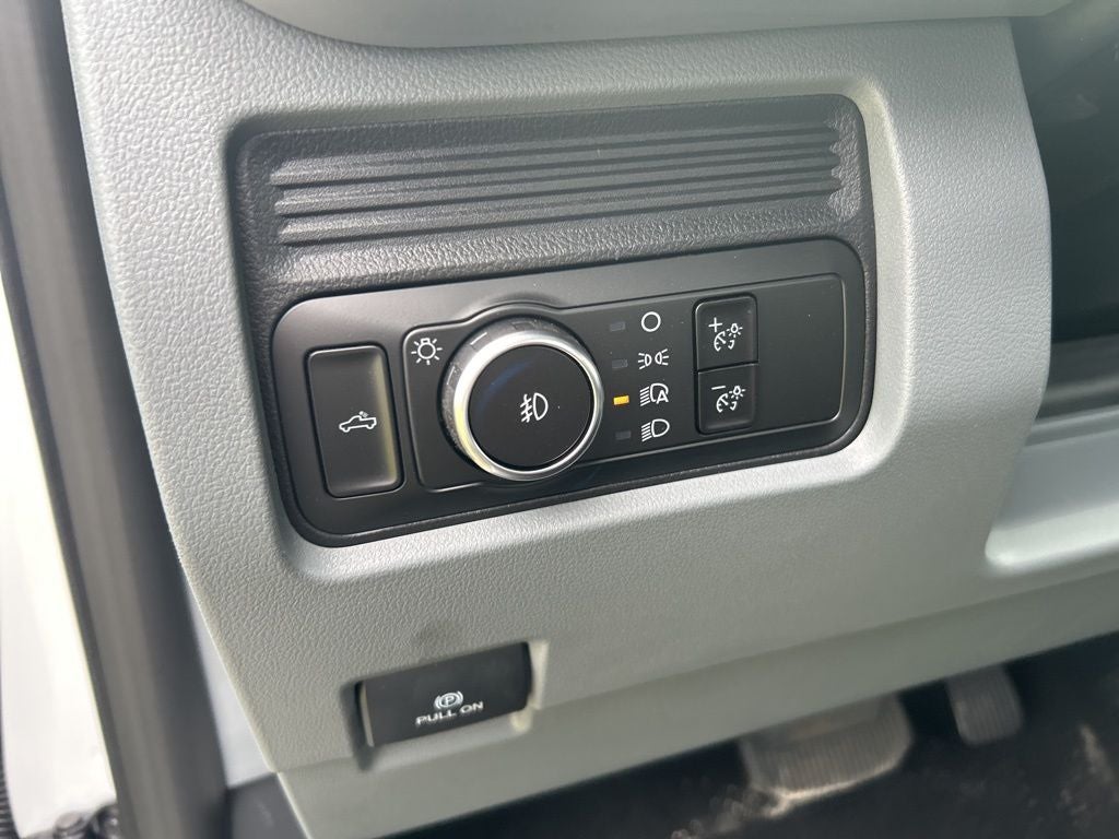 2025 Ford F-250SD XL w/ Boss Plow