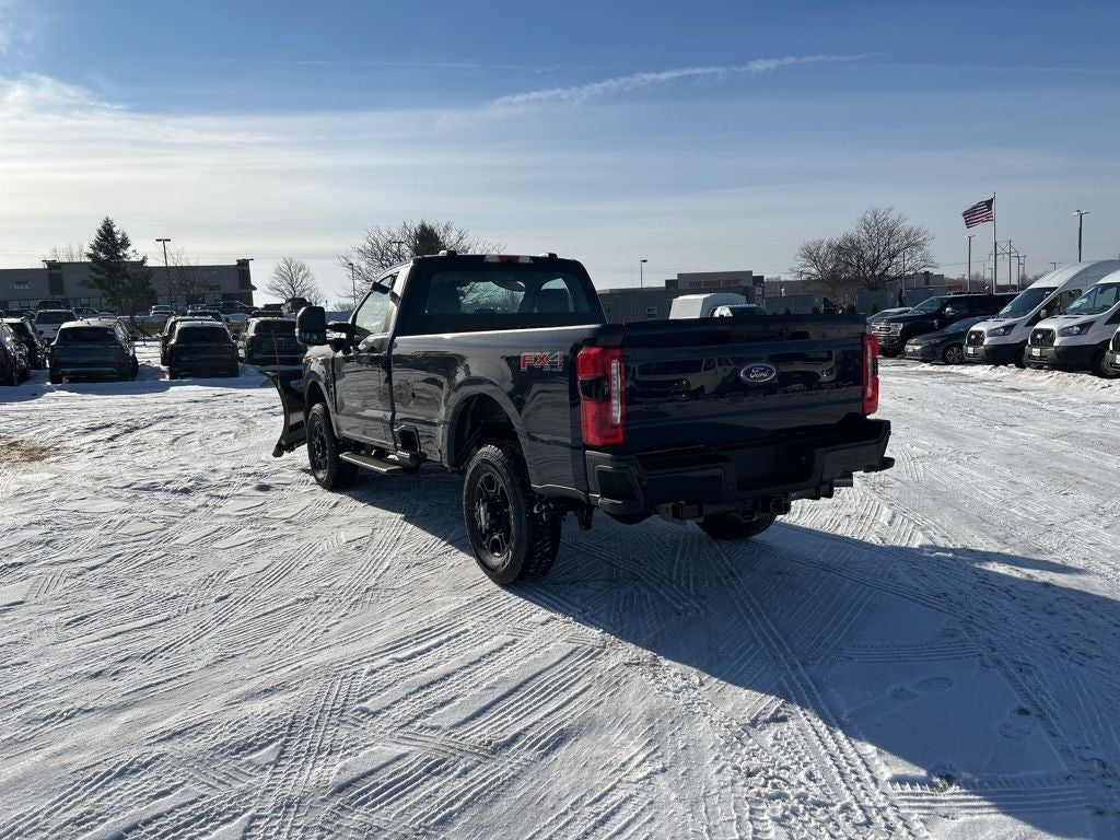 2025 Ford F-350SD XL w/ Boss Plow