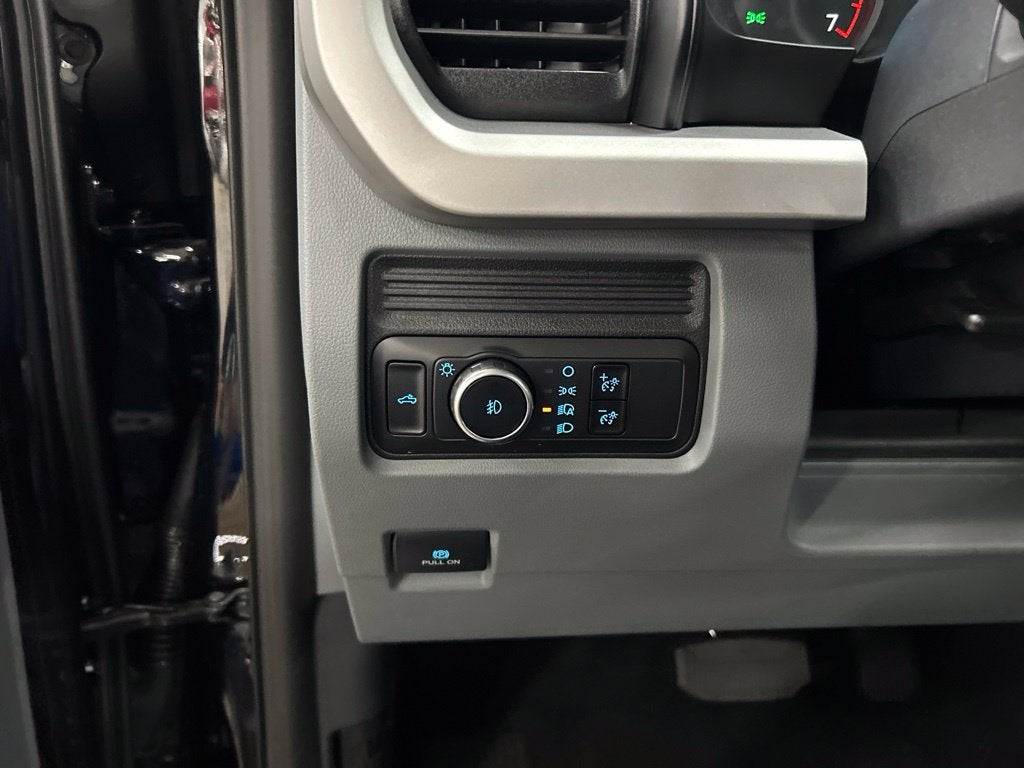 2027 Ford F-350SD XL