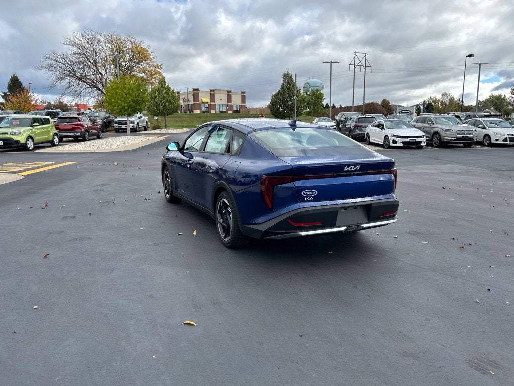 2026 Kia K4 EX