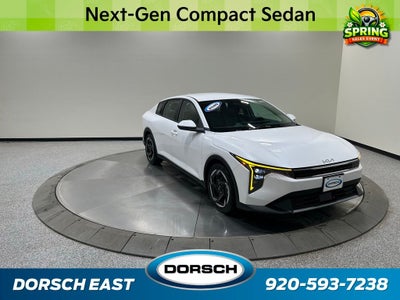 2026 Kia K4 EX