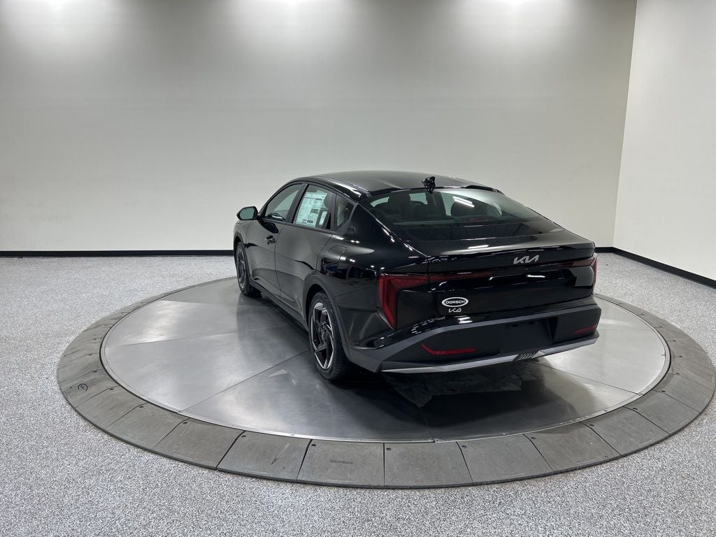 2026 Kia K4 EX