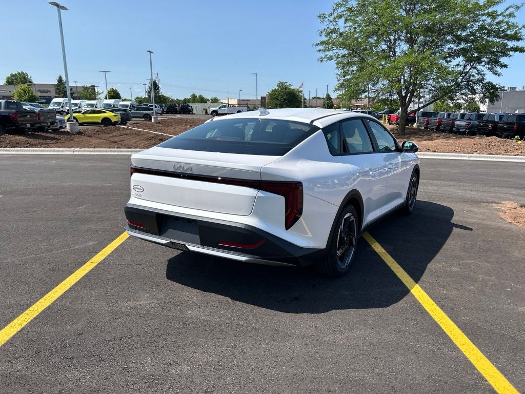 2026 Kia K4 EX