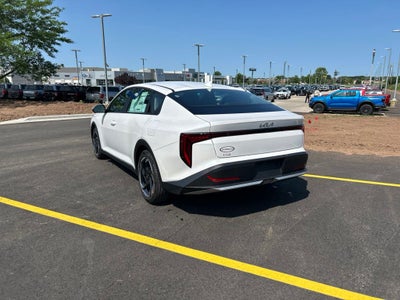 2026 Kia K4 EX