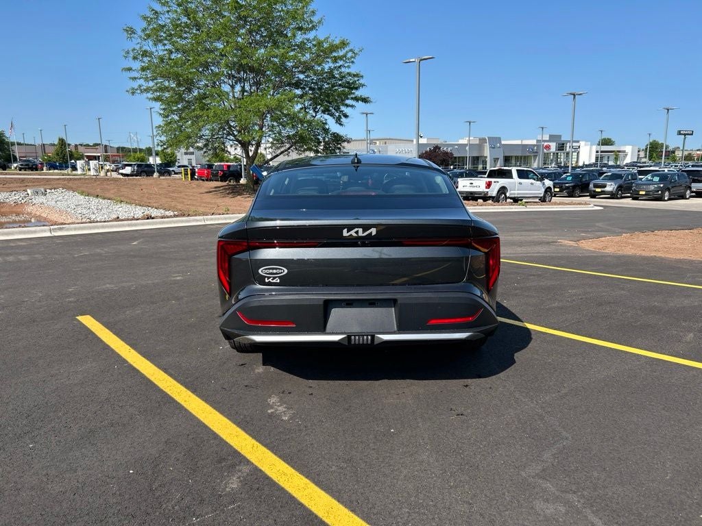 2026 Kia K4 EX
