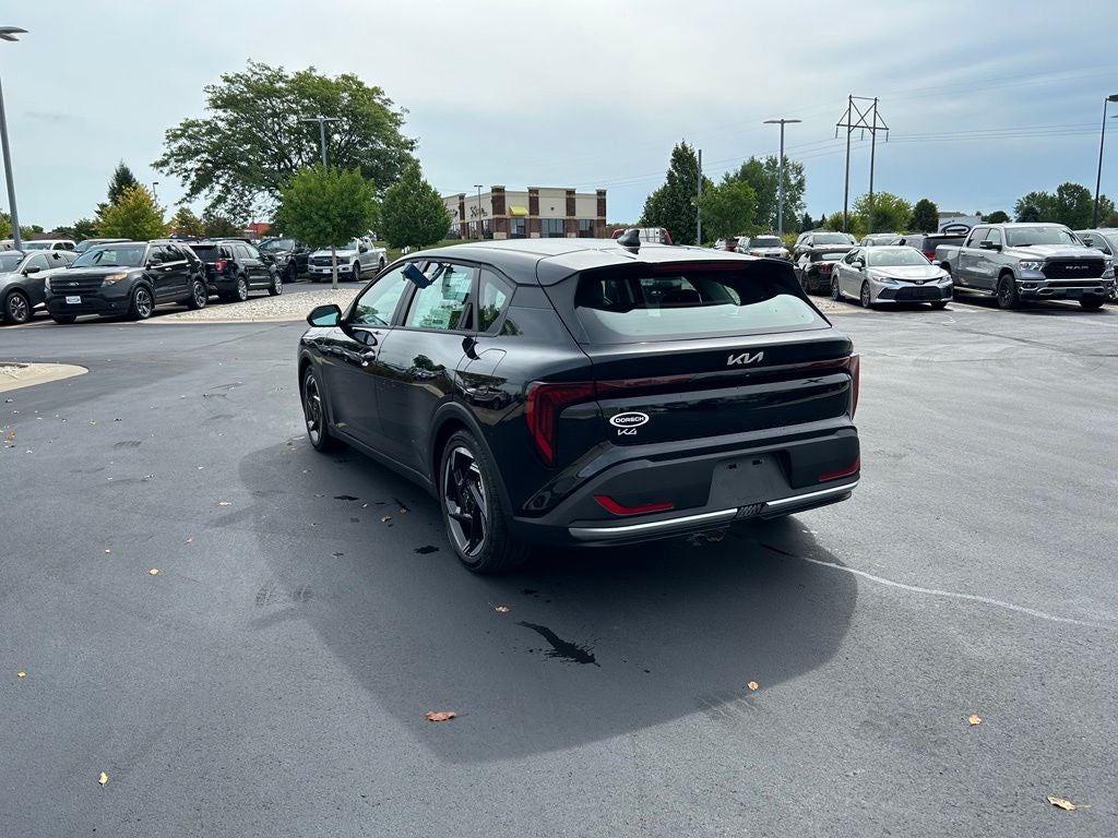 2026 Kia K4 EX