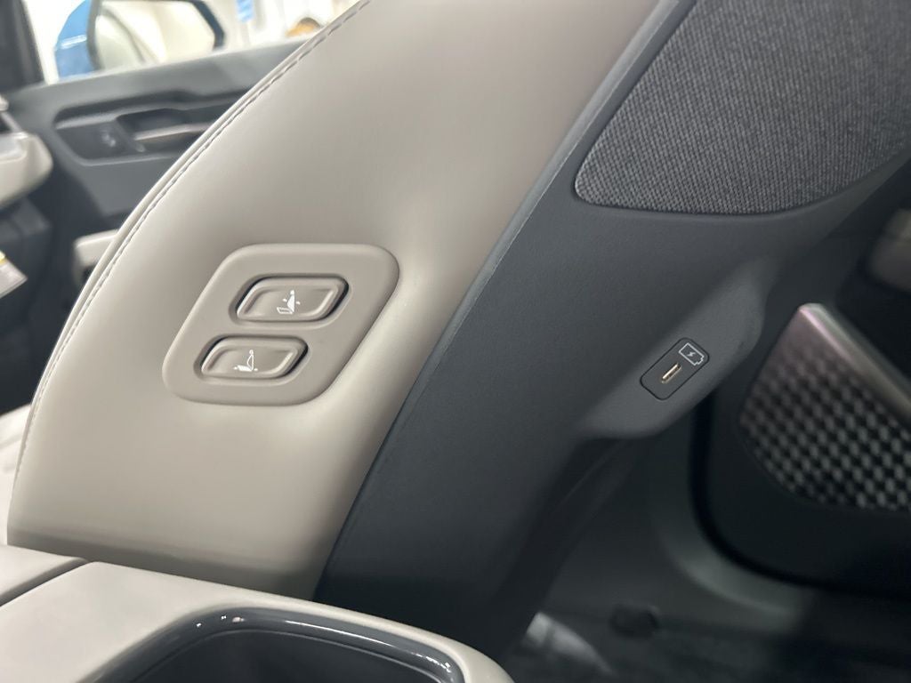 2026 Kia EV9 Wind