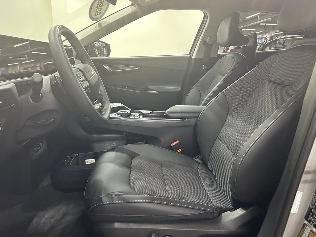 2026 Kia EV6 Light