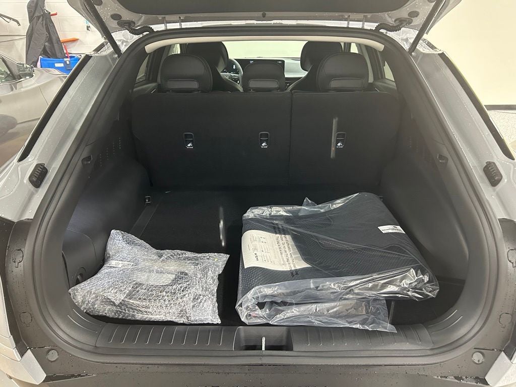 2026 Kia EV6 Light