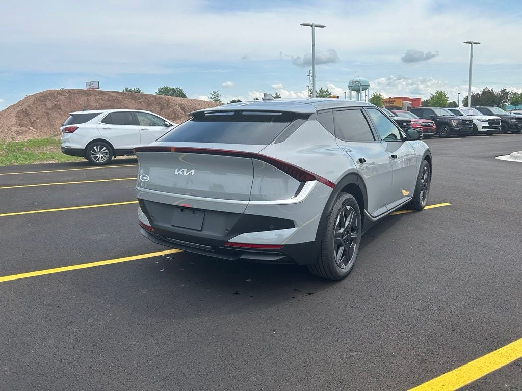 2026 Kia EV6 Light