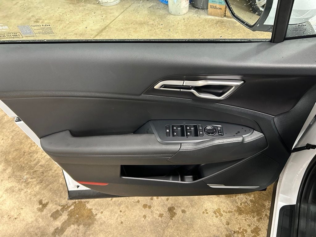 2027 Kia Sportage EX